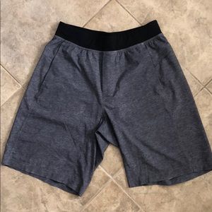 Lululemon Core Shorts Size M
